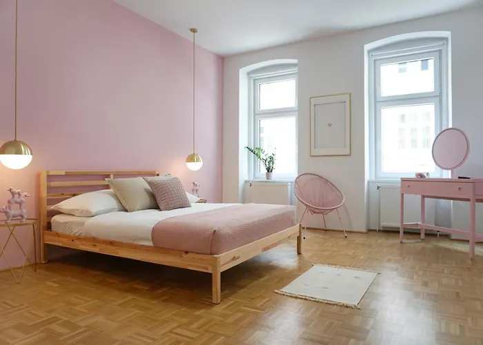 Vibrant Design - Full Kitchen - Wi-fi - 18 Mins To Centre Διαμέρισμα *