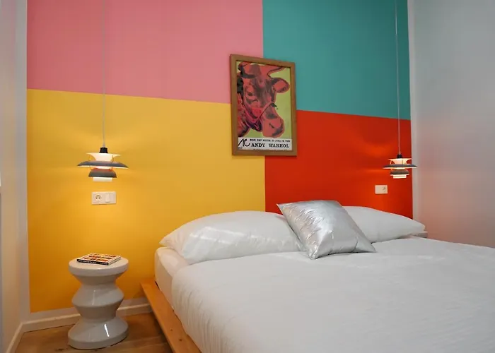 Vibrant Design - Full Kitchen - Wi-fi - 18 Mins To Centre * Βιέννη