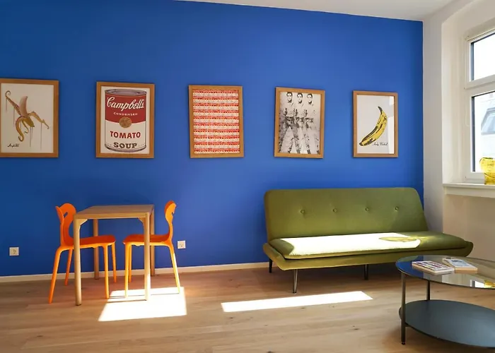 Vibrant Design - Full Kitchen - Wi-fi - 18 Mins To Centre Διαμέρισμα *