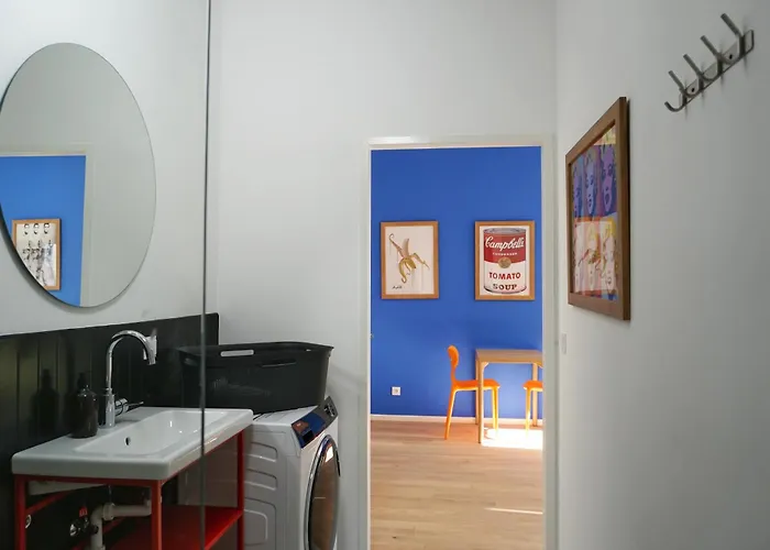 Vibrant Design - Full Kitchen - Wi-fi - 18 Mins To Centre Διαμέρισμα