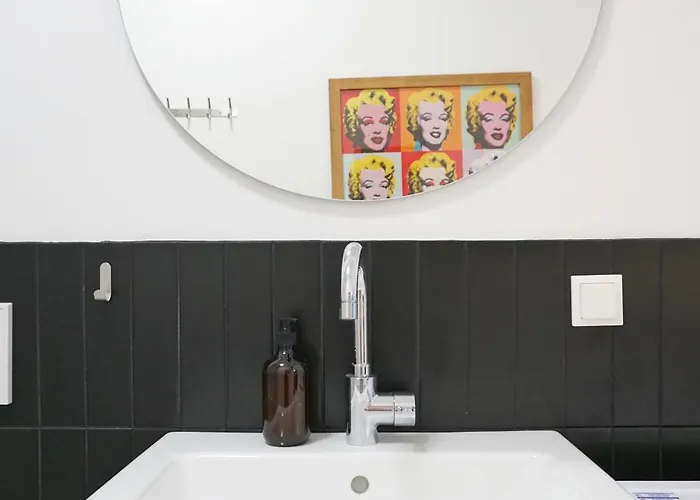 Vibrant Design - Full Kitchen - Wi-fi - 18 Mins To Centre Διαμέρισμα Βιέννη